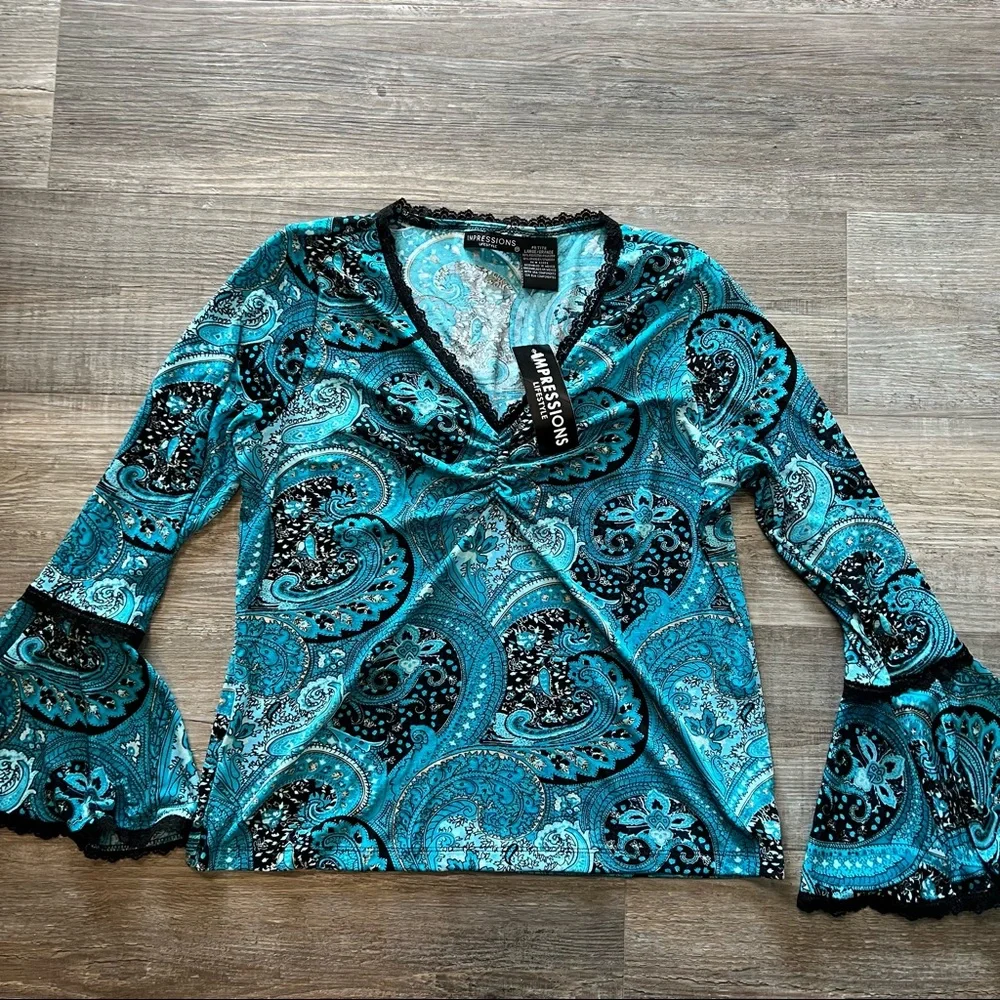3/$25 NWT Impressions Lifestyle top LP - Picture 1 of 8